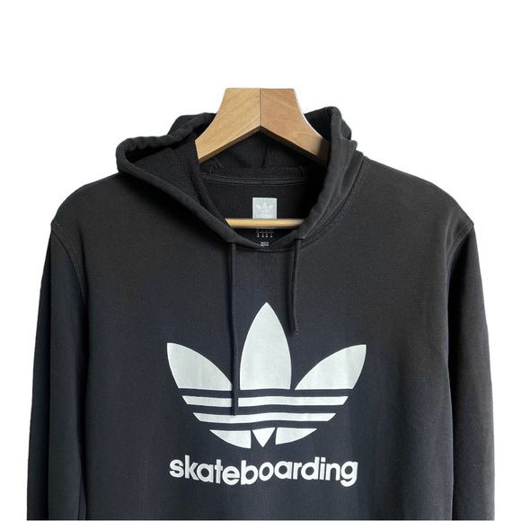Adidas Skateboarding Men’s Black Trefoil Hoodie Lightweight Sweatshirt, Medium - Picture 3 of 10